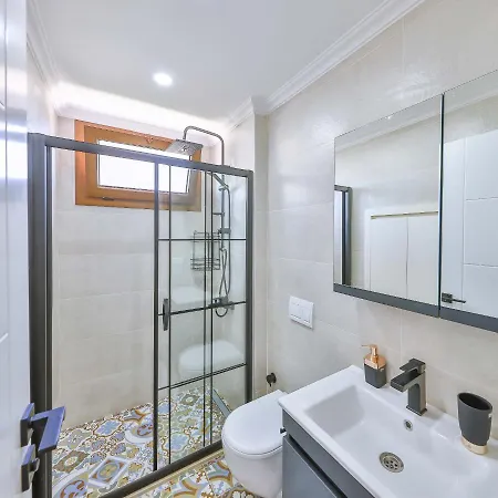 Spectacular With Private Pool And Amazing View Surrounded By Nature In Villa *