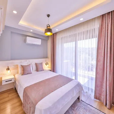 Spectacular With Private Pool And Amazing View Surrounded By Nature In Kaş